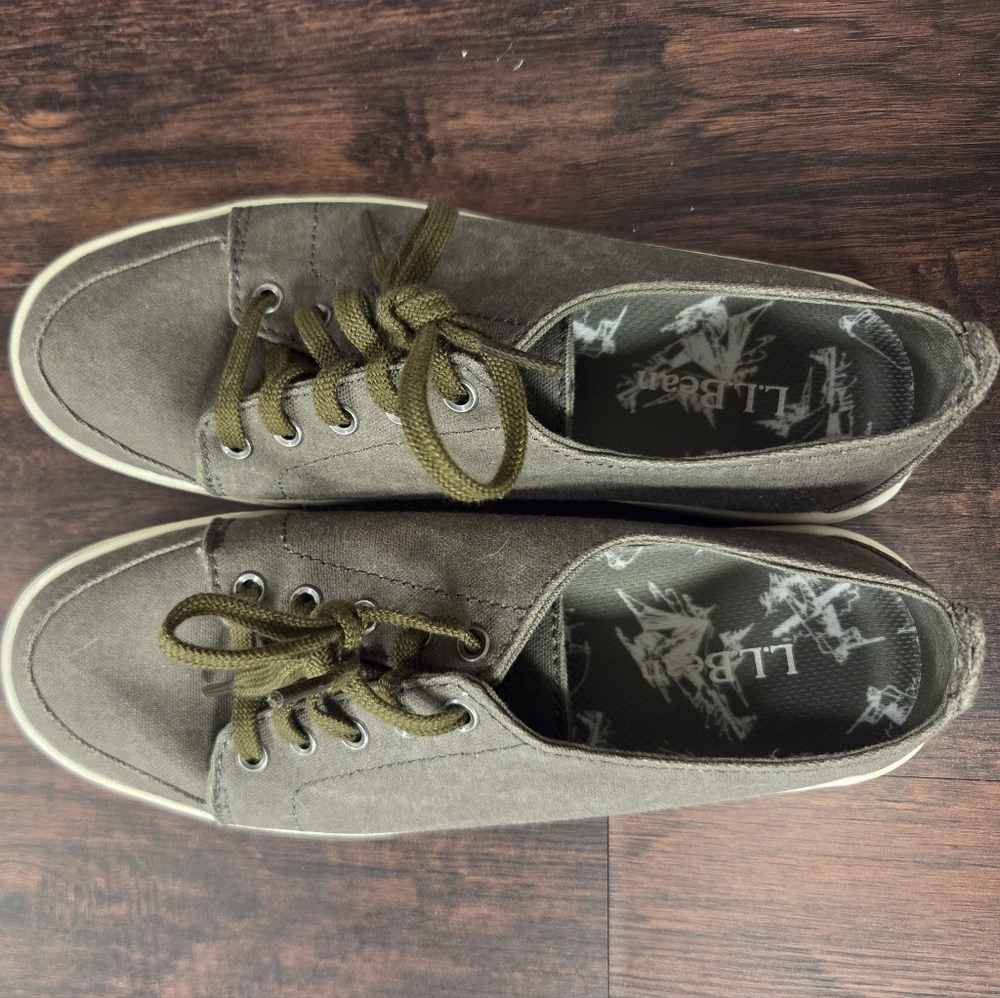 L.L. Bean Womens Olive Casual Shoes